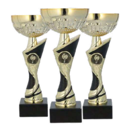 Plastpokal Guld/sort i 3 str.