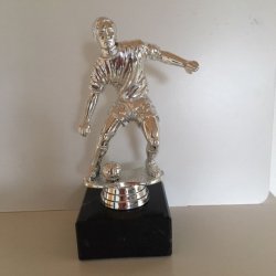 Slv fodboldstatuette - Drengespiller